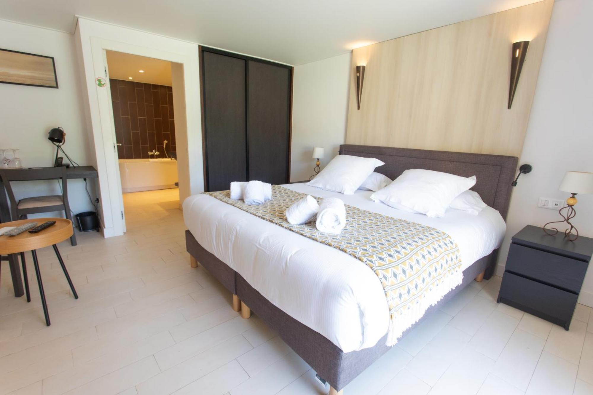Hotel Le Verger Maelvi Гримо Экстерьер фото