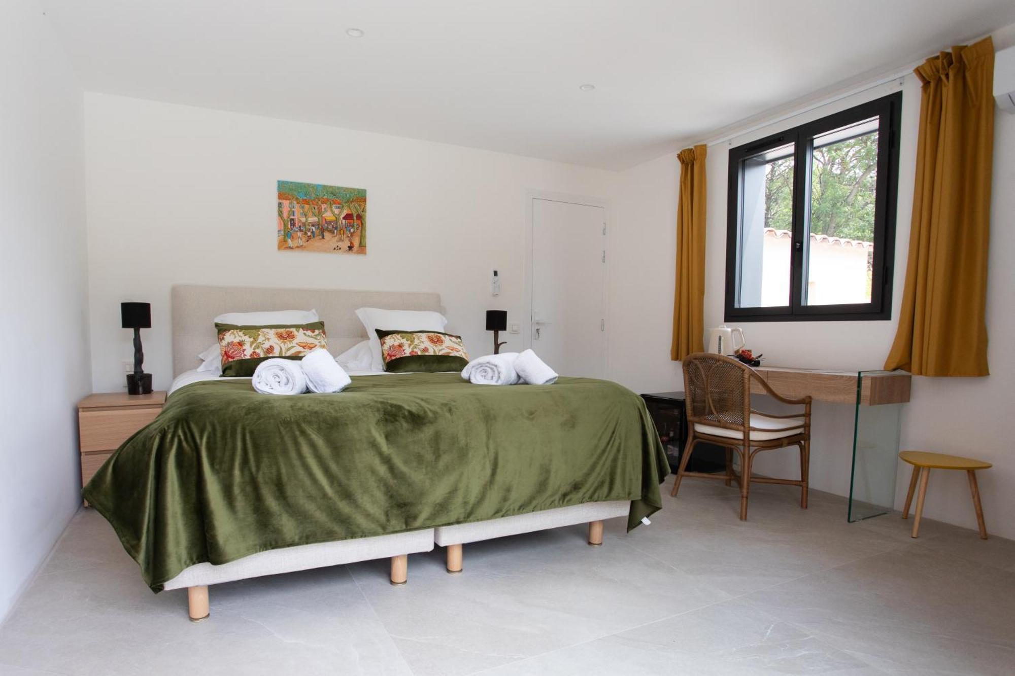 Hotel Le Verger Maelvi Гримо Номер фото