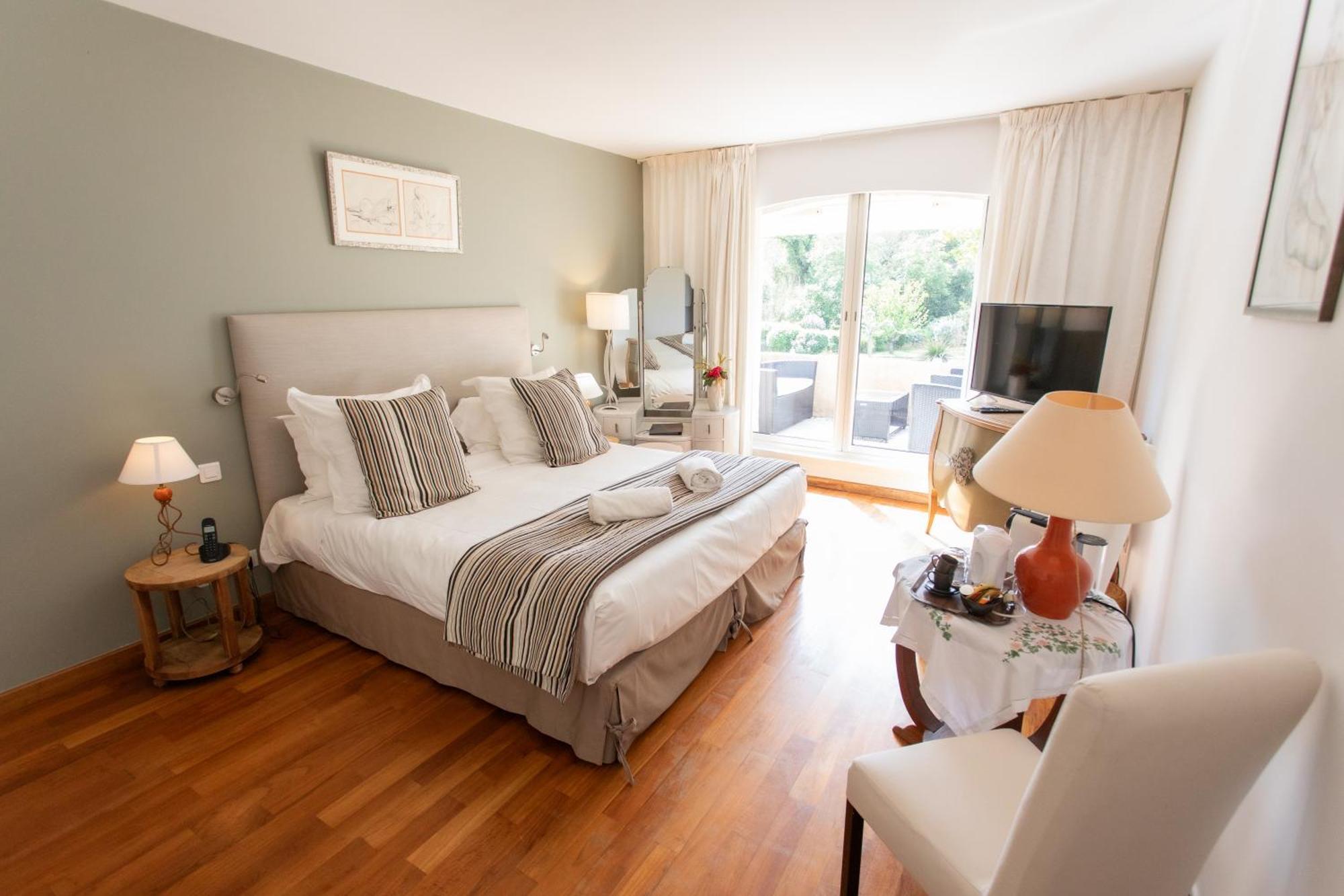 Hotel Le Verger Maelvi Гримо Номер фото