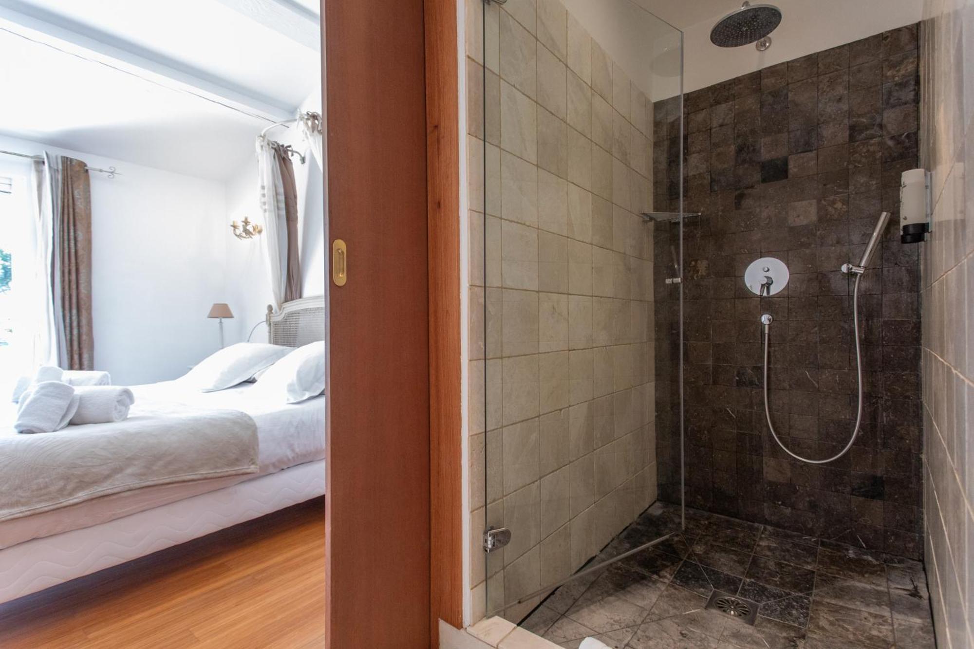 Hotel Le Verger Maelvi Гримо Экстерьер фото